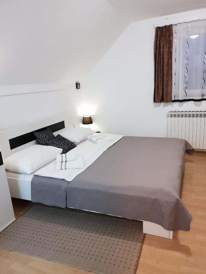 Nena Apartment Smoljanac