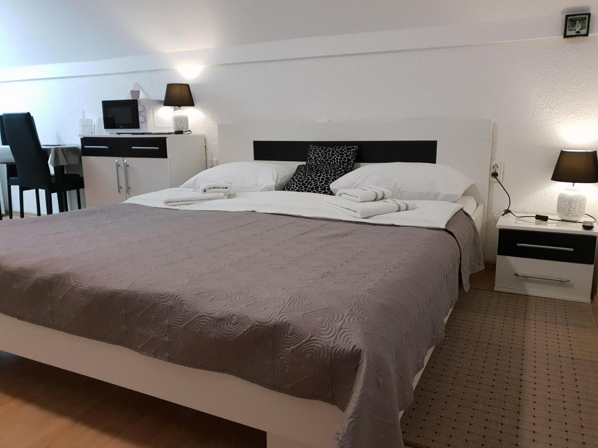 Nena Apartment